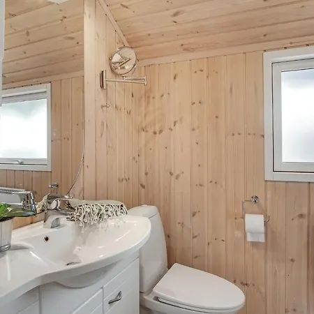 3 Bedroom Lovely In Casa de Férias *